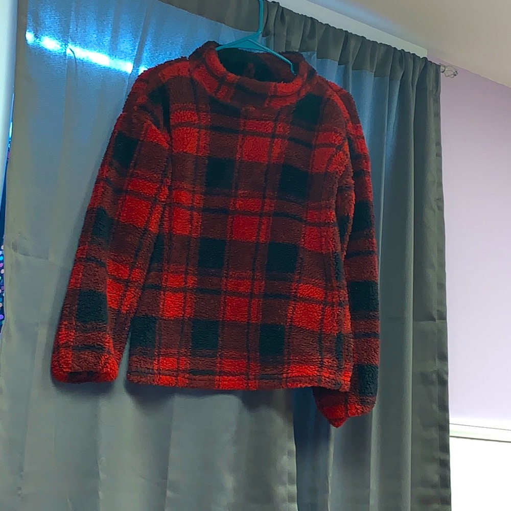 Maurices, plaid Sherpa sweater, size xs